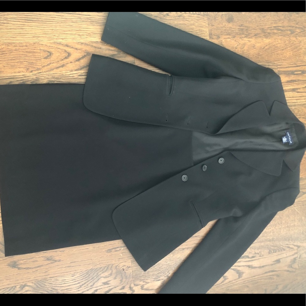 - Ann Taylor Suit - Jacket and pencil skirt sz 4